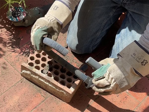 SkunkLock Carbon cut after street style attack
